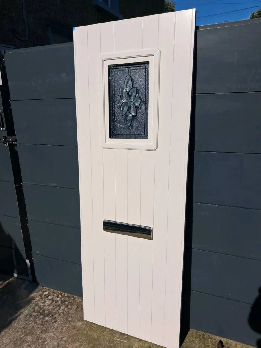 Door panel - Image 2