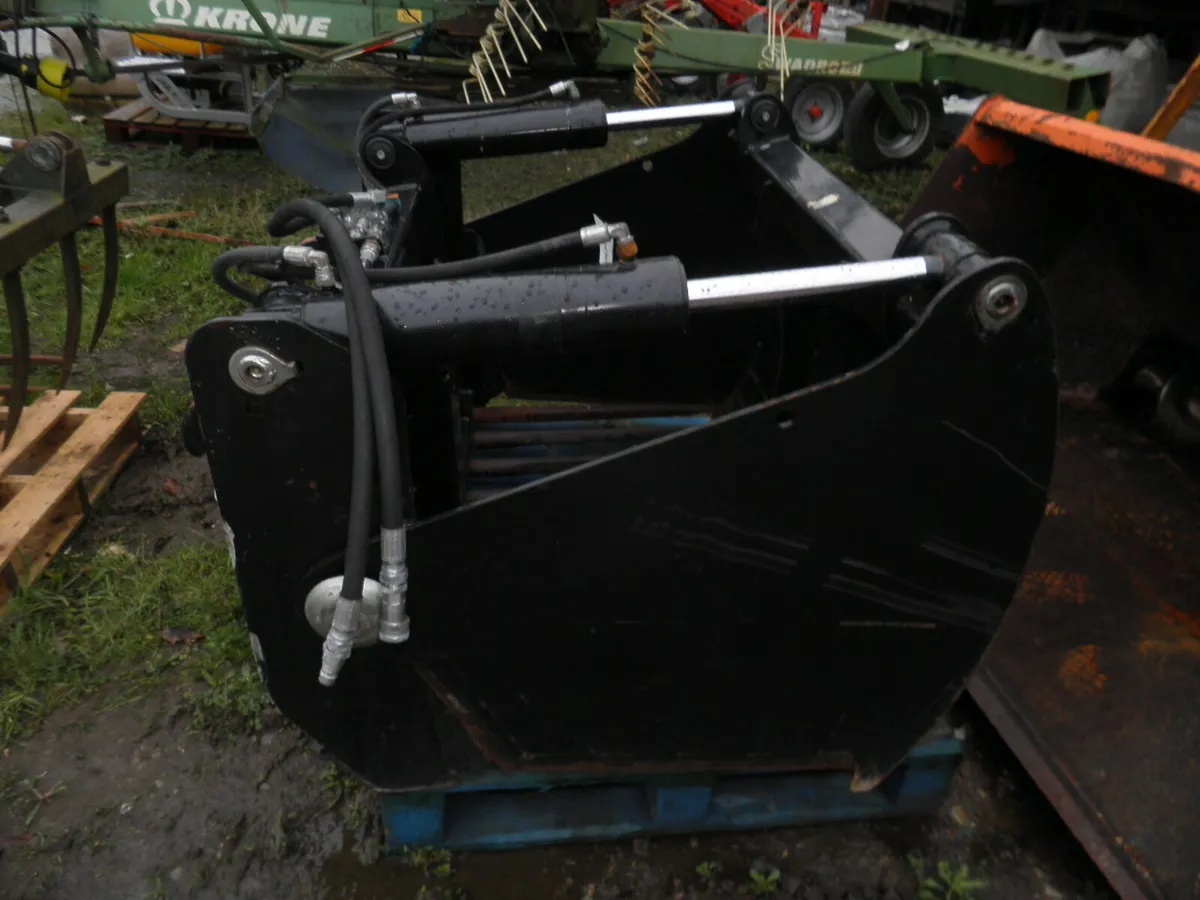 Shear Grab - Image 2