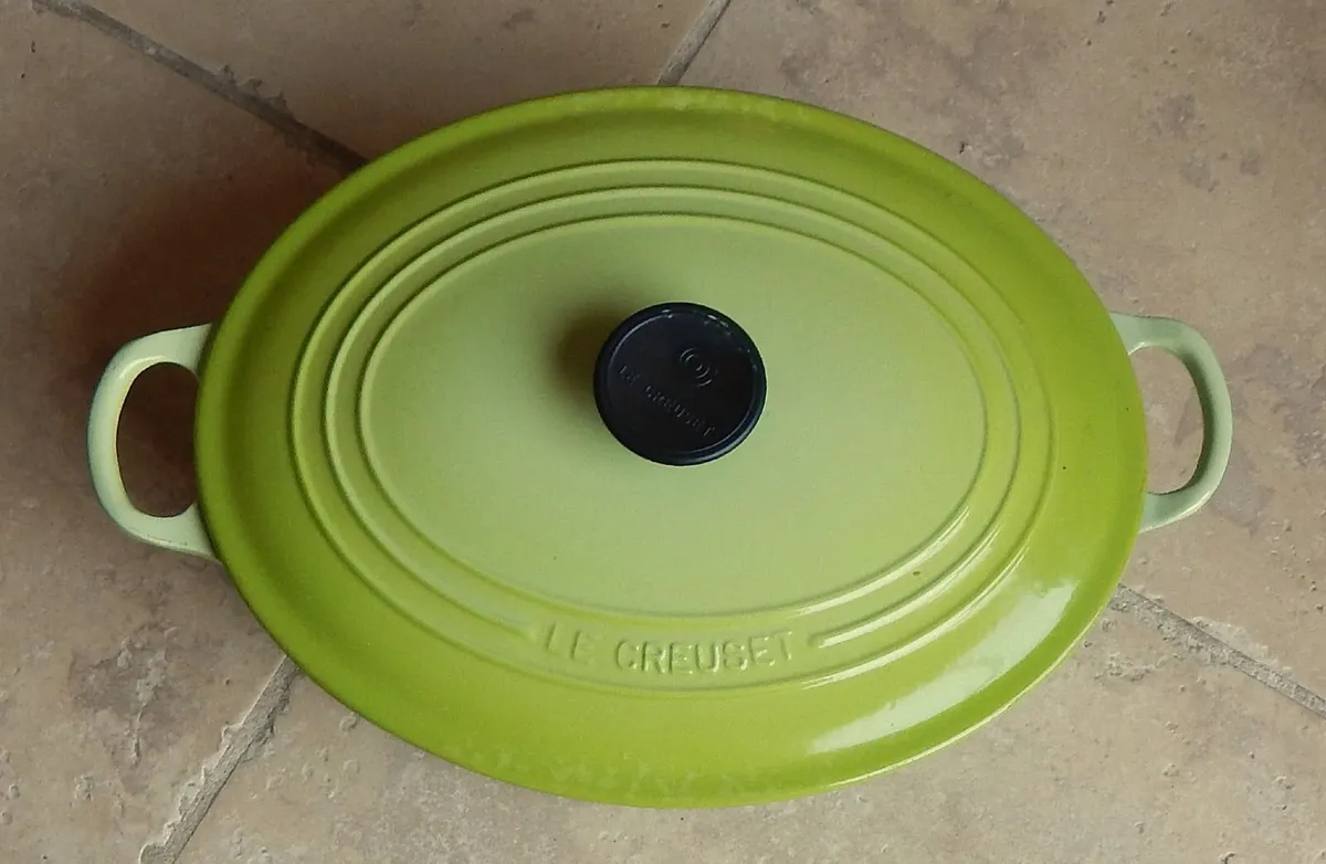Le Creuset Enameled Cast Iron Dutch Oven - Image 3
