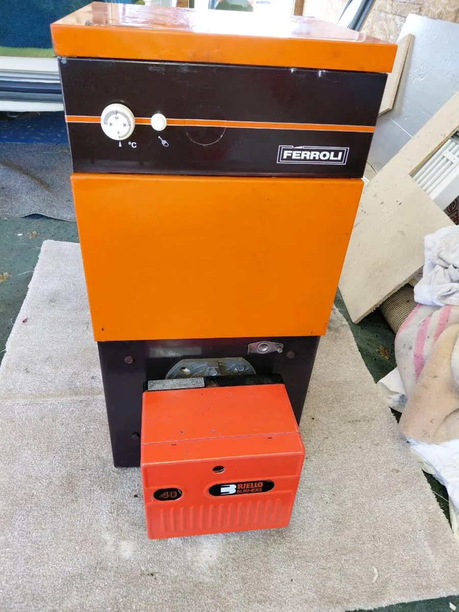 Oil boiler - Image 1
