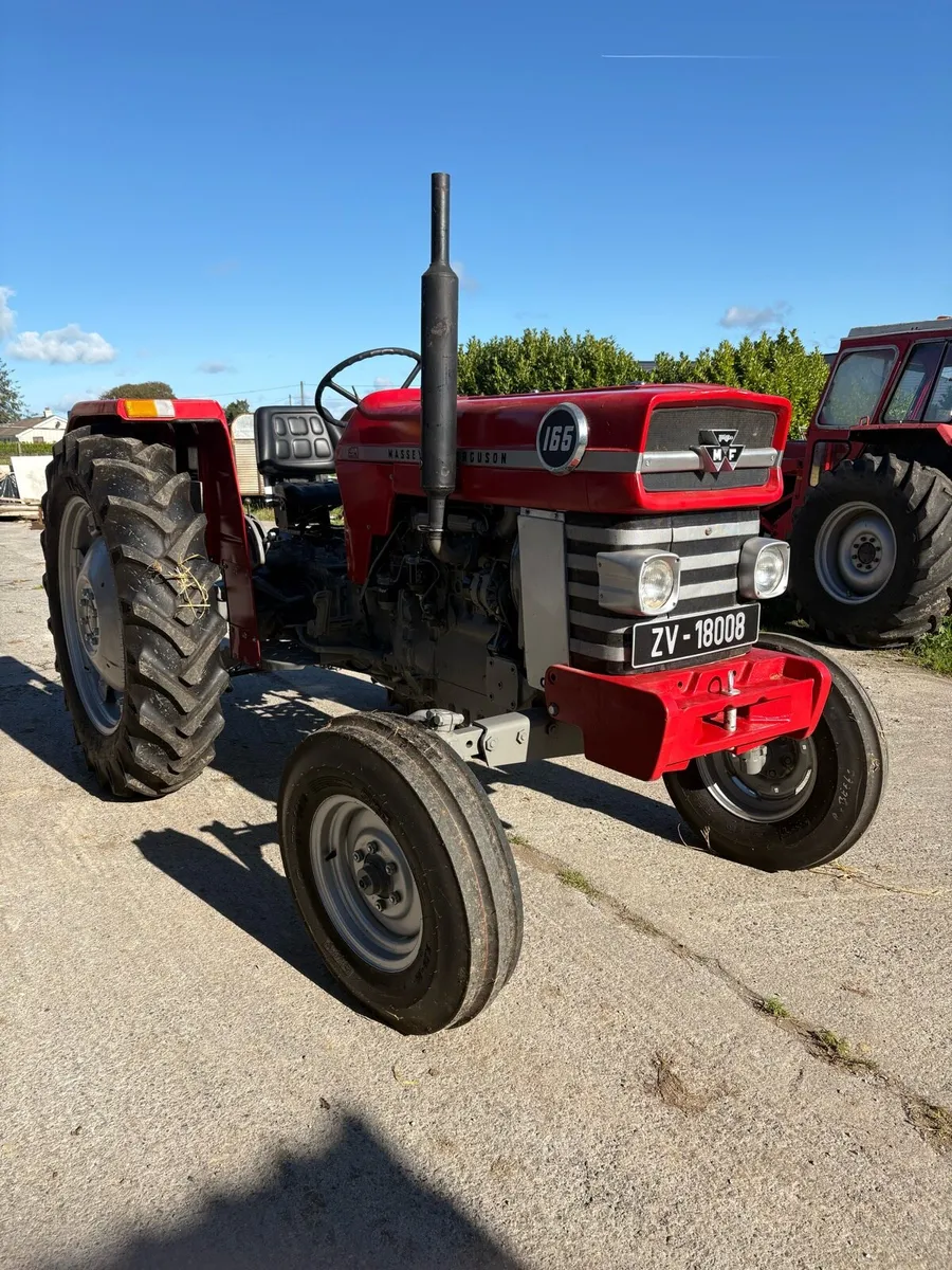 Massey Ferguson 165 - Image 1