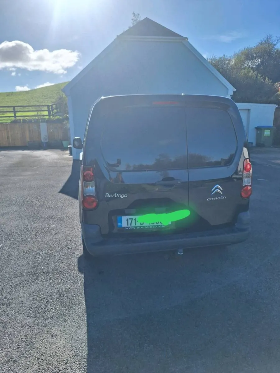Citroen Berlingo 2017 - Image 2