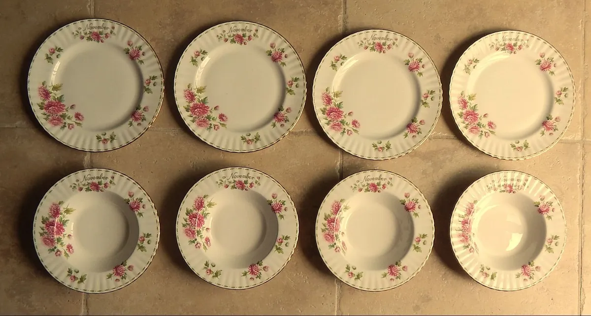 Vintage Royal Albert Chrysanthemum Plates & Bowls - Image 1