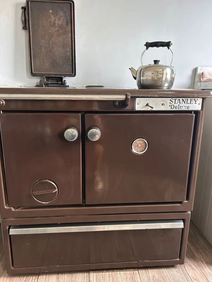 Stanley delux boiler solid fuel  Range - Image 2