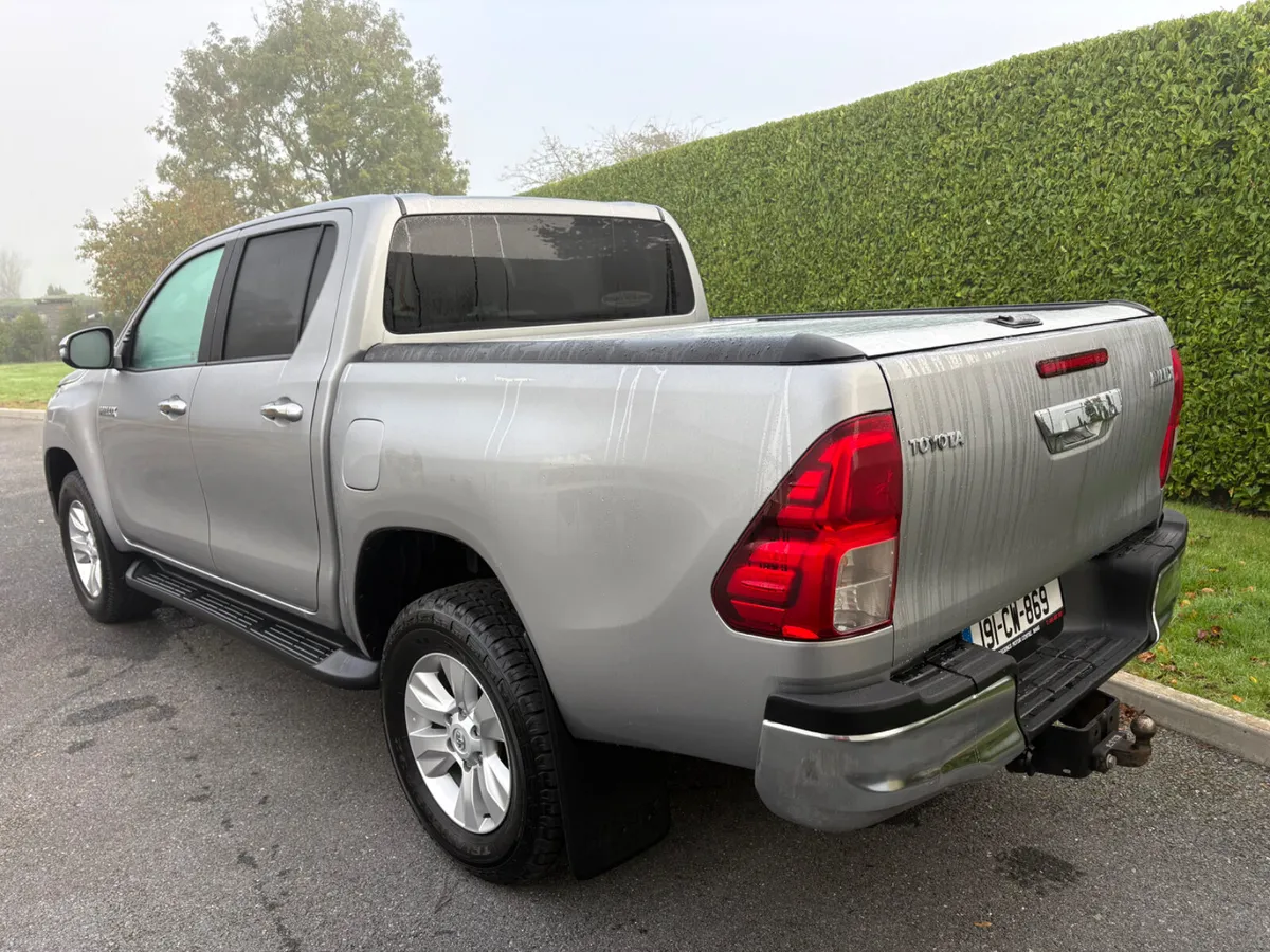 Toyota Hilux 2019 - Image 4