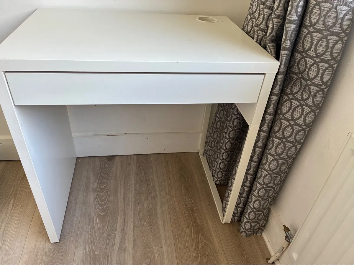 Table - IKEA - Image 2