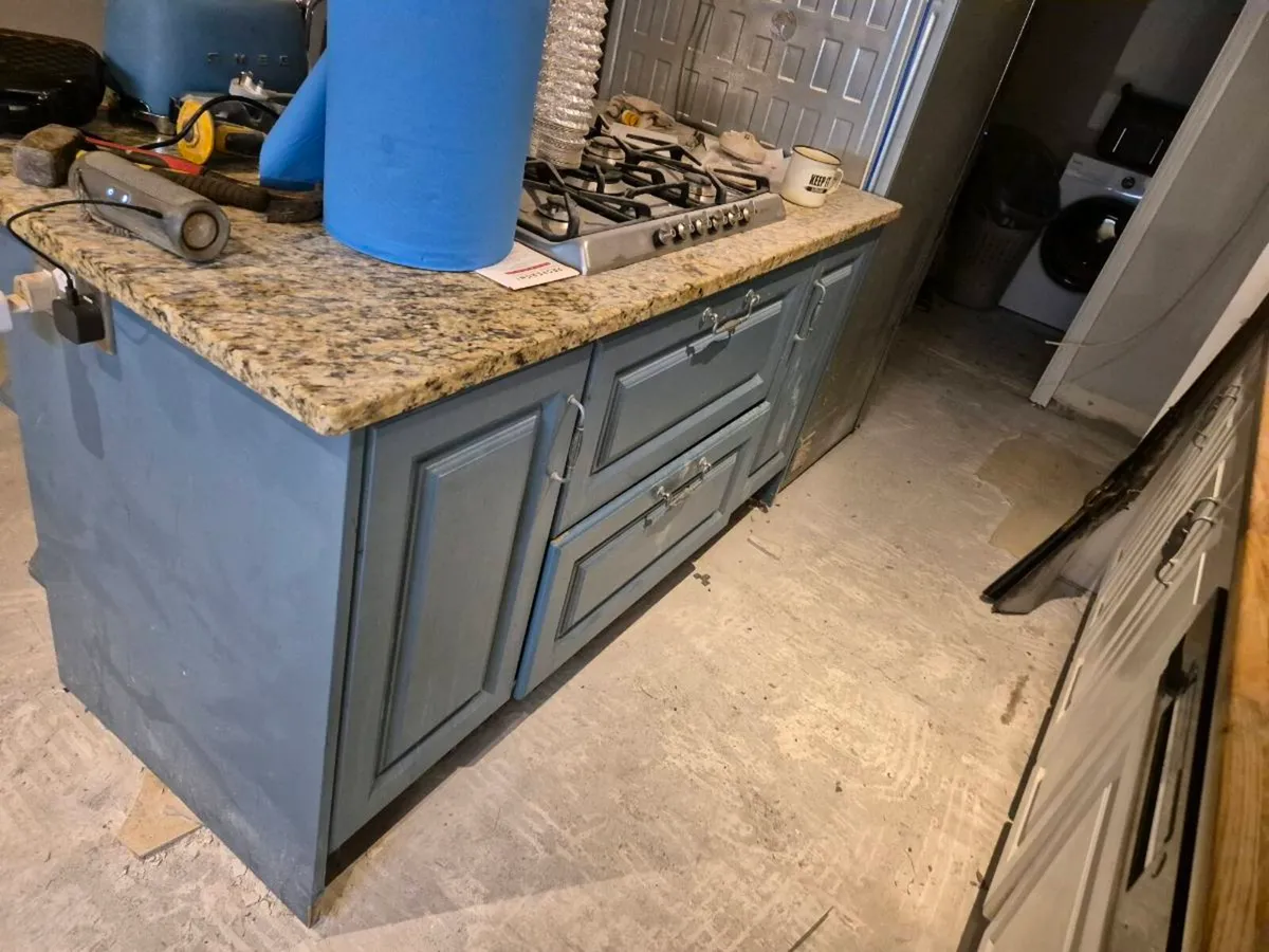 Kitchen - Image 4