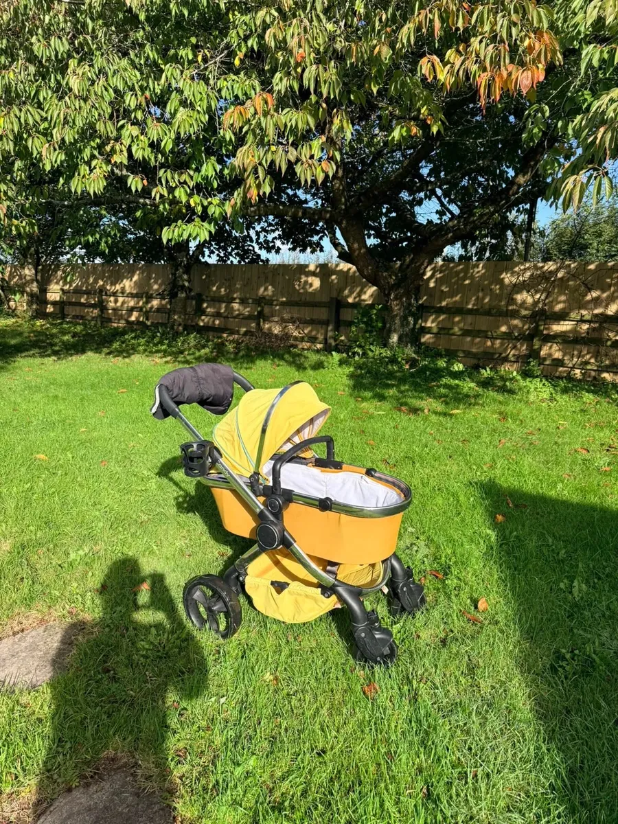 iCandy Pram & Pushchair Complete Bundle – Carrycot - Image 1