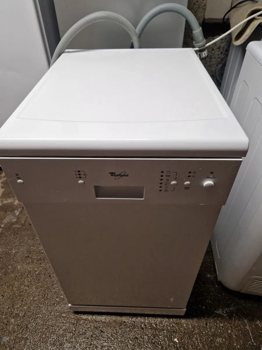 Whirlpool slimline dishwasher - Image 4