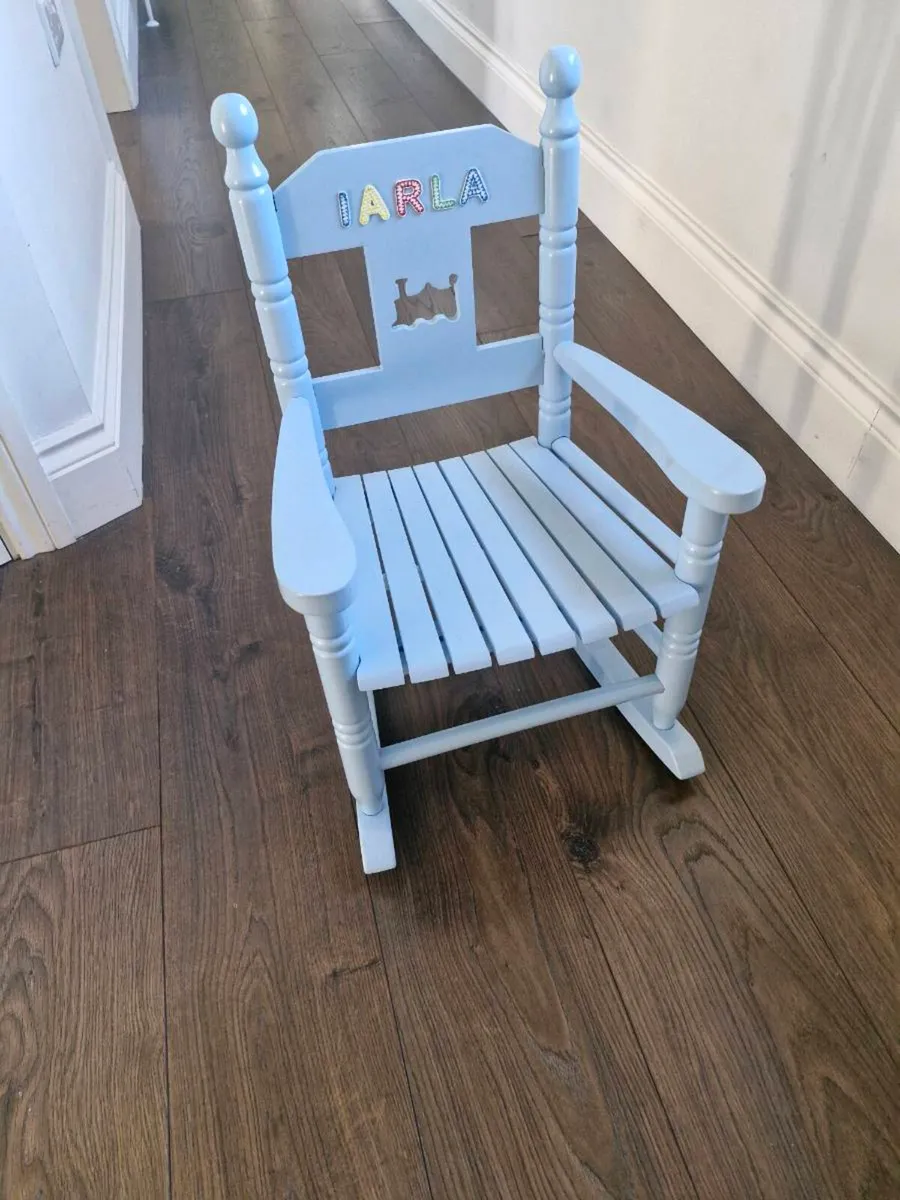Rocking chair - Image 1