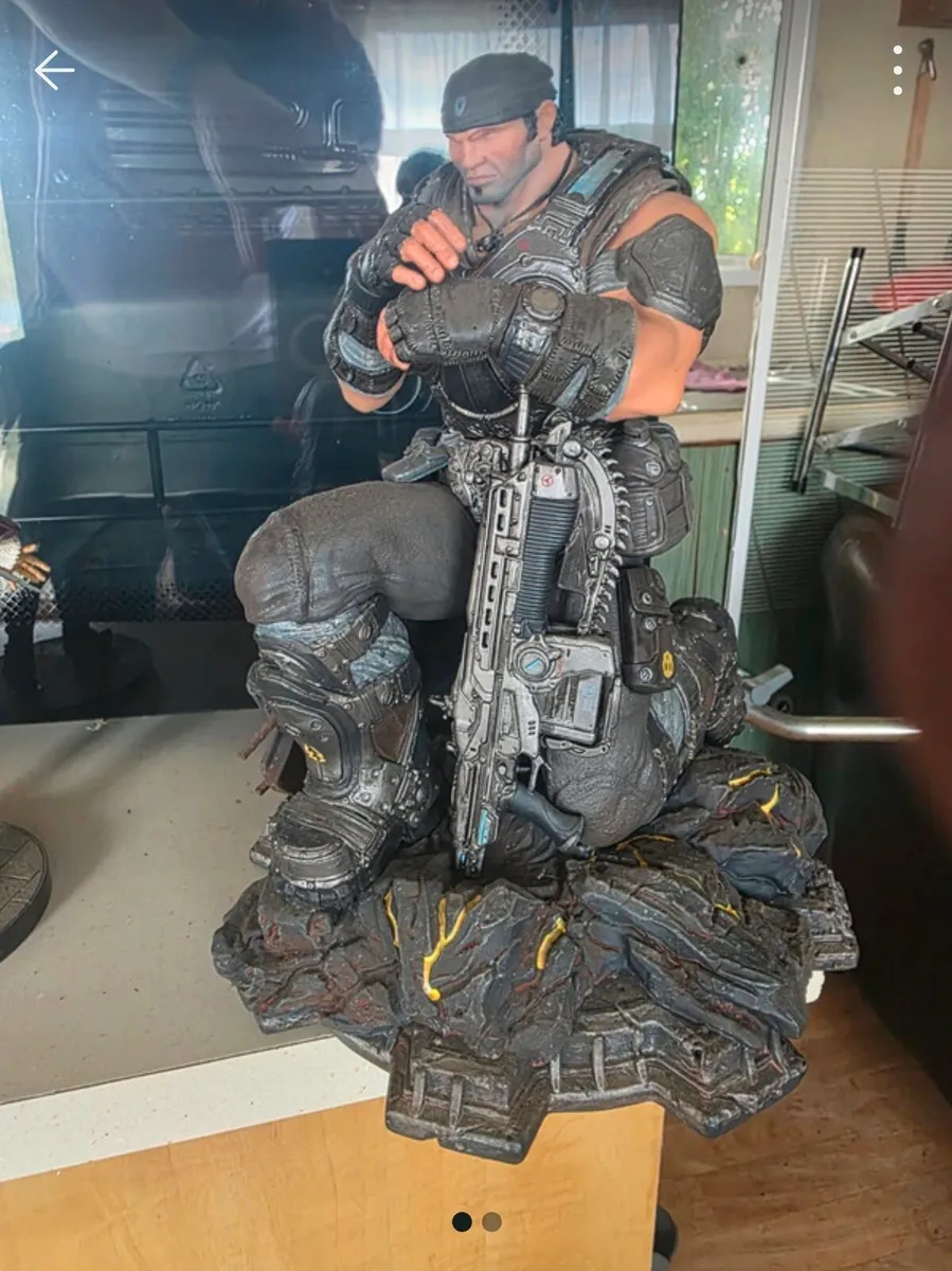 Gaming Collection – Collector’s Editions, Statues, - Image 1