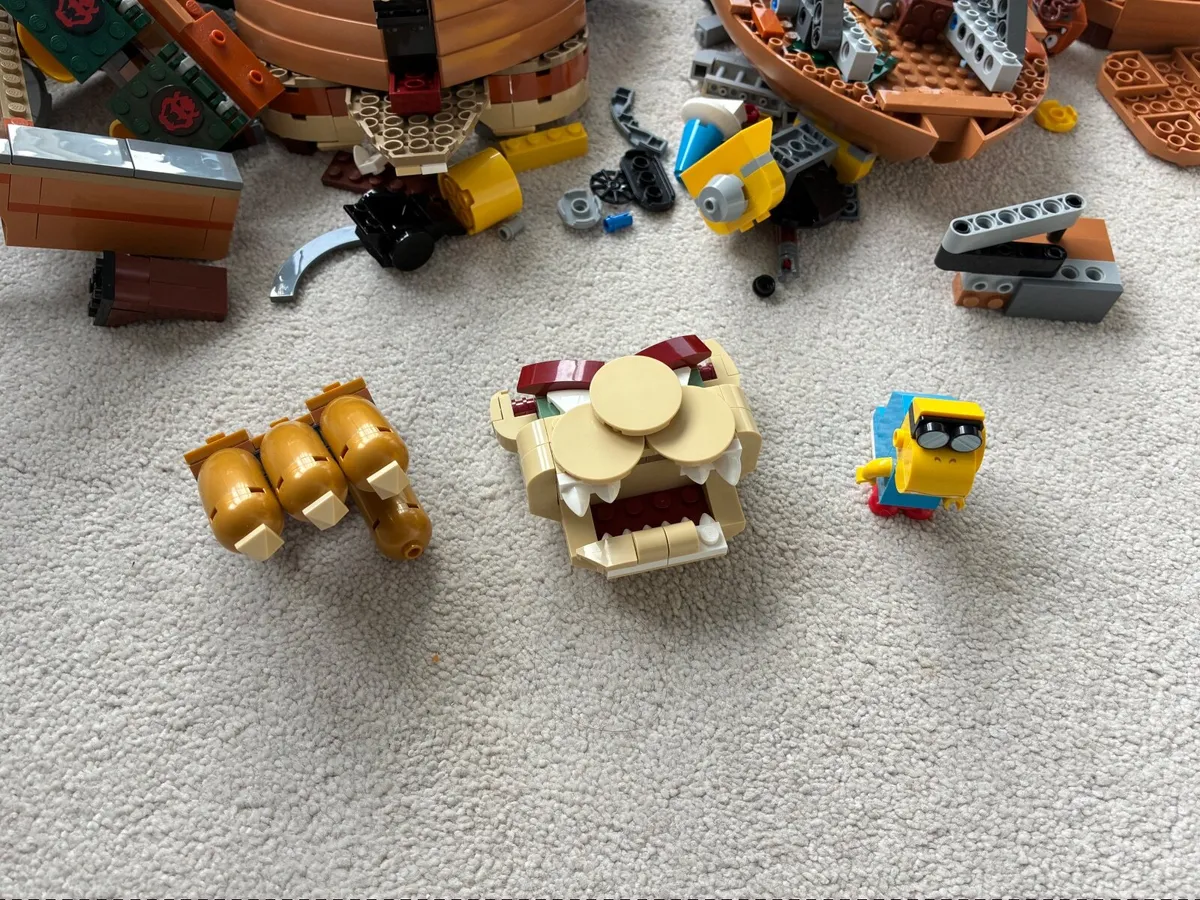 Lego Bowsers Ship - Image 2