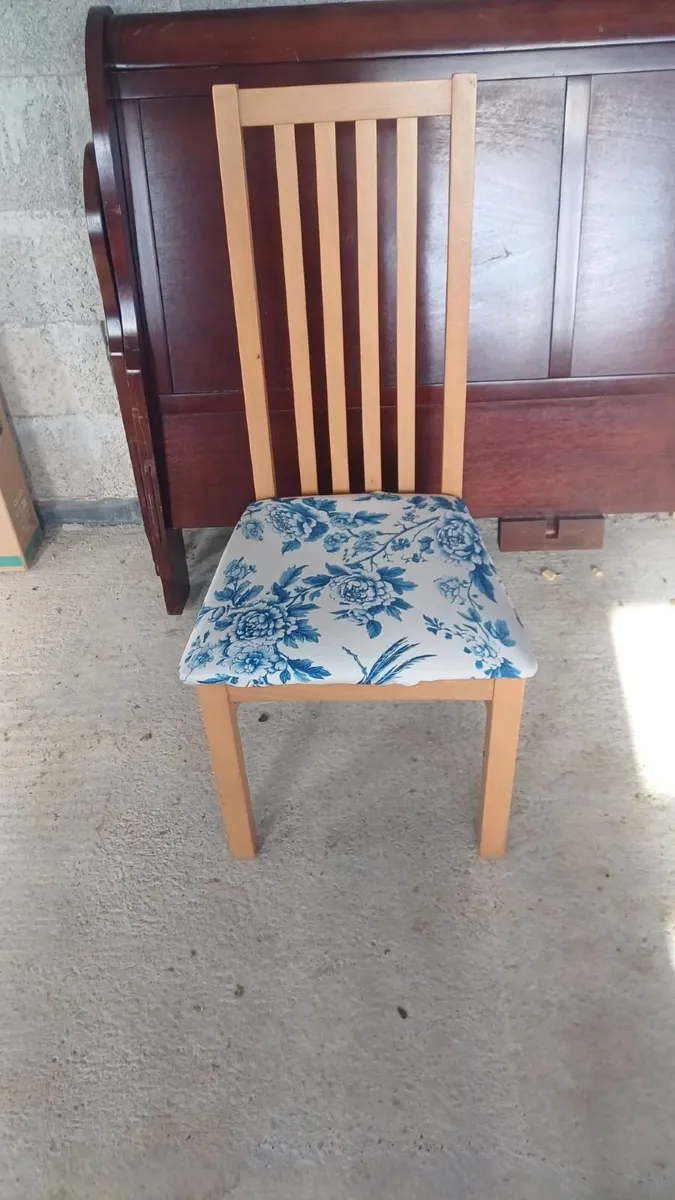 Dining Chairs X6