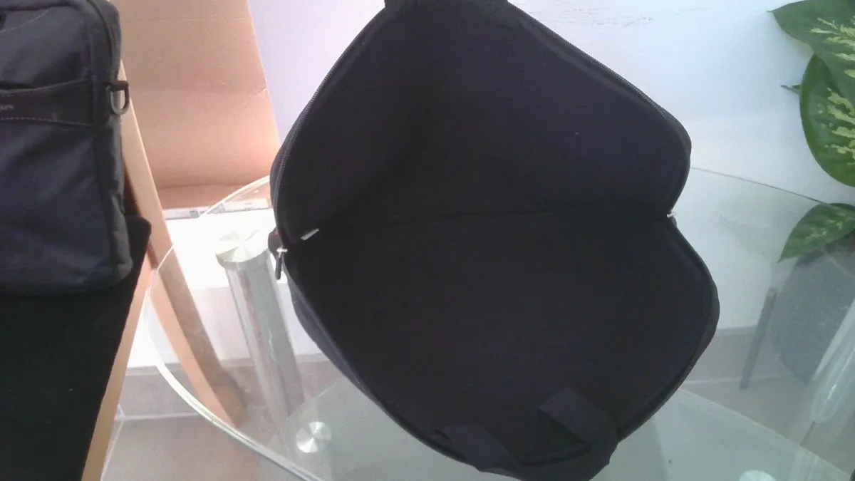 Sleeve for a laptop - Image 2