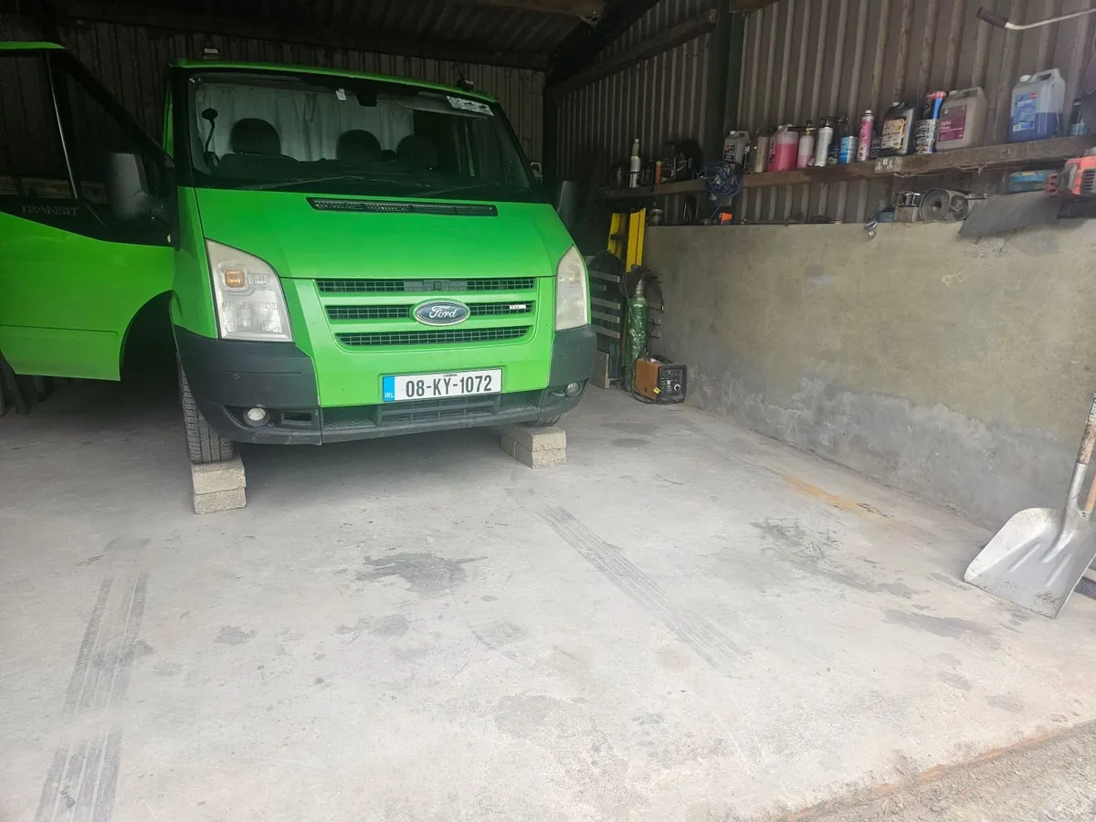 transit van mk7 2.2 2008 for parts - Image 1