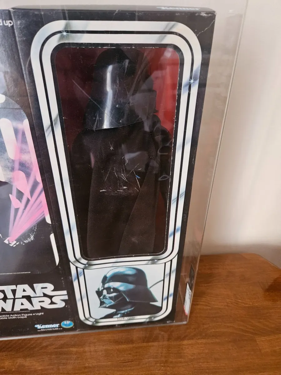 Vintage Star Wars Darth Vader 12" AFA75 - Image 4