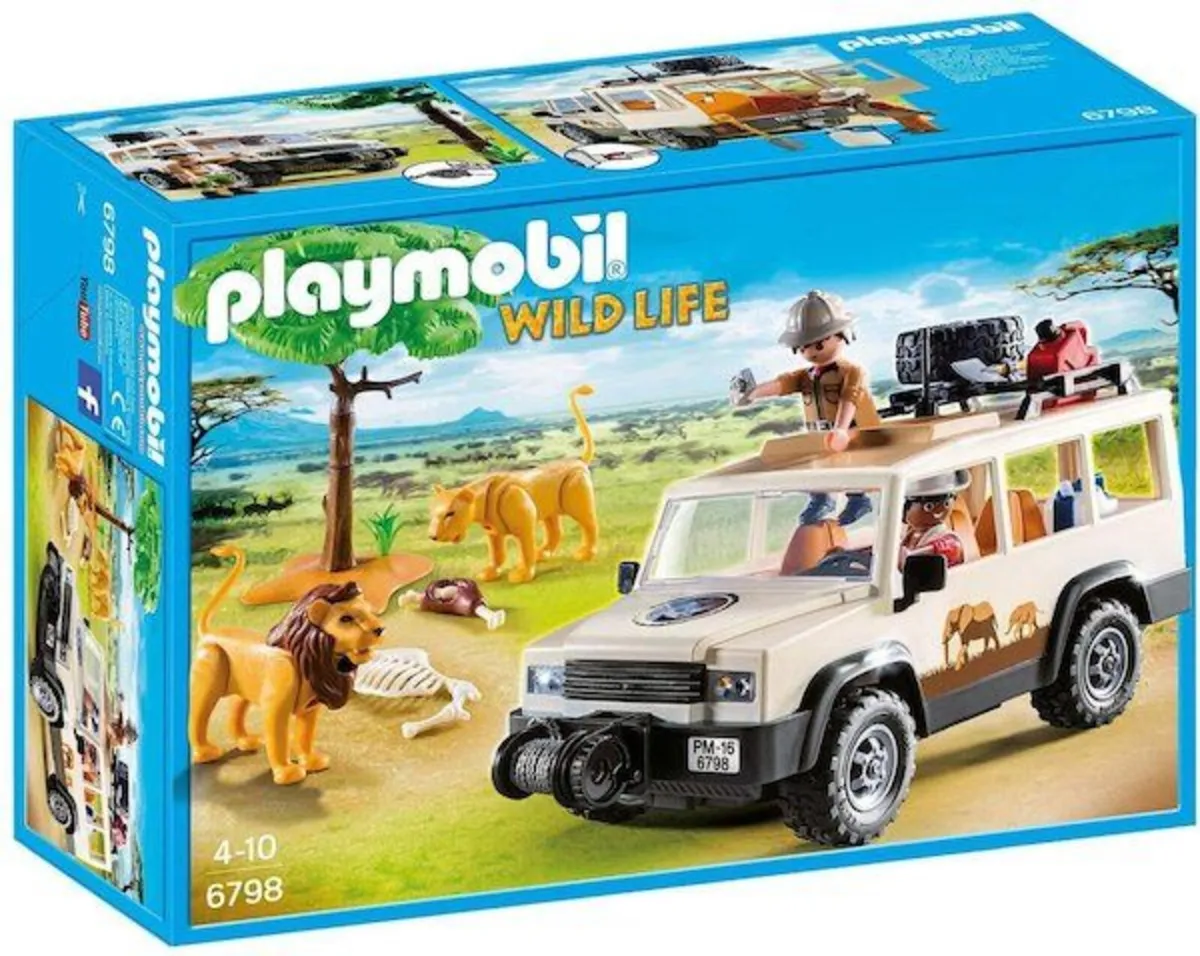New: Playmobil Safari Wildlife Truck with lions
