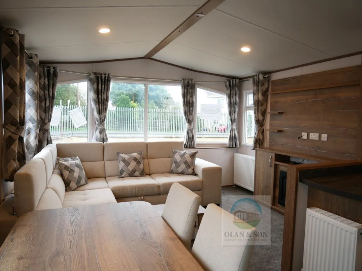 Carnaby Oakdale 32 x 12/2Bed - Image 2