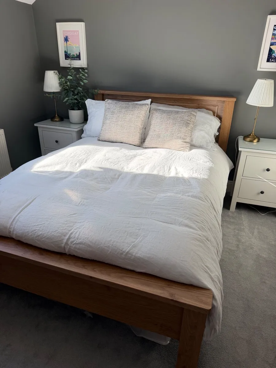 Double bed and Emma mattress - Image 1