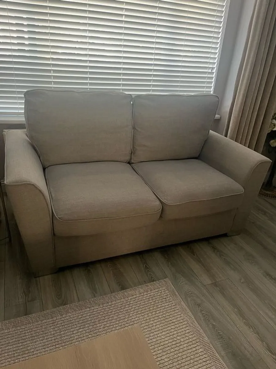 3 +2 sofa - Image 4