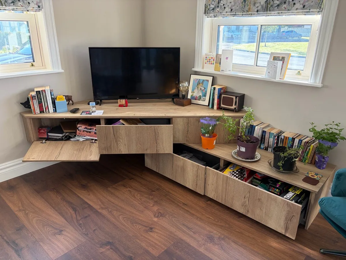 Tv Unit - Image 2