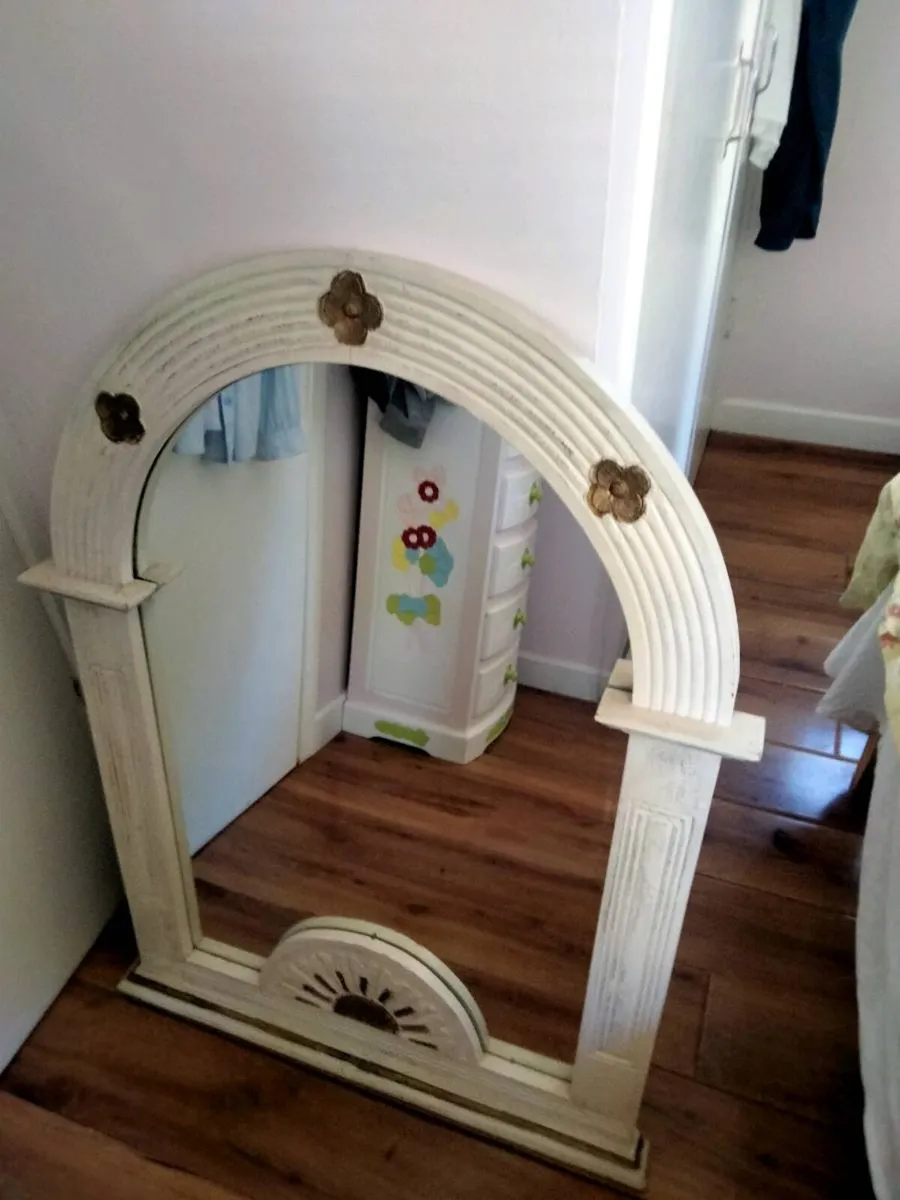 Arched Wall Mirror - Image 2