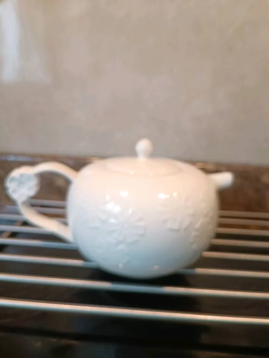Tea Pot - Image 1