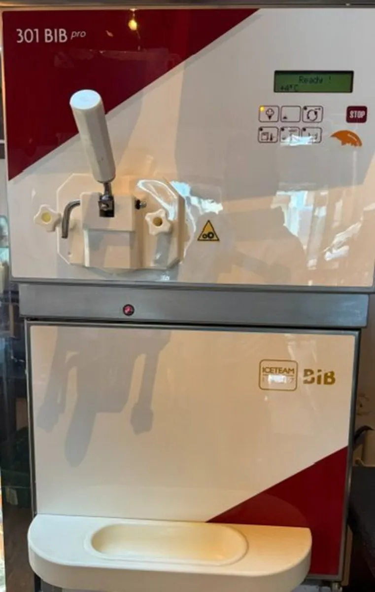 Ice Cream Machine - Image 2