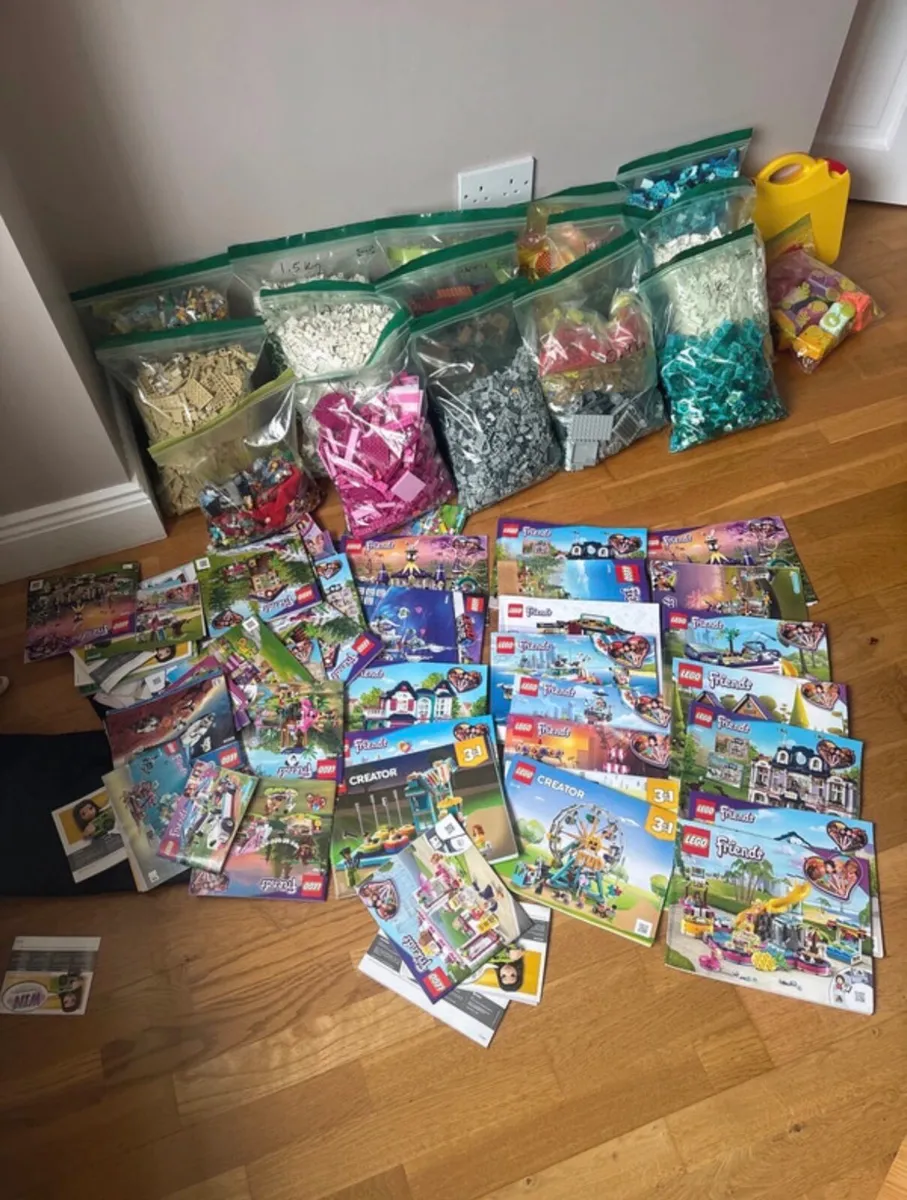 Lego 20kg bundle - Lego friends and creator - Image 1