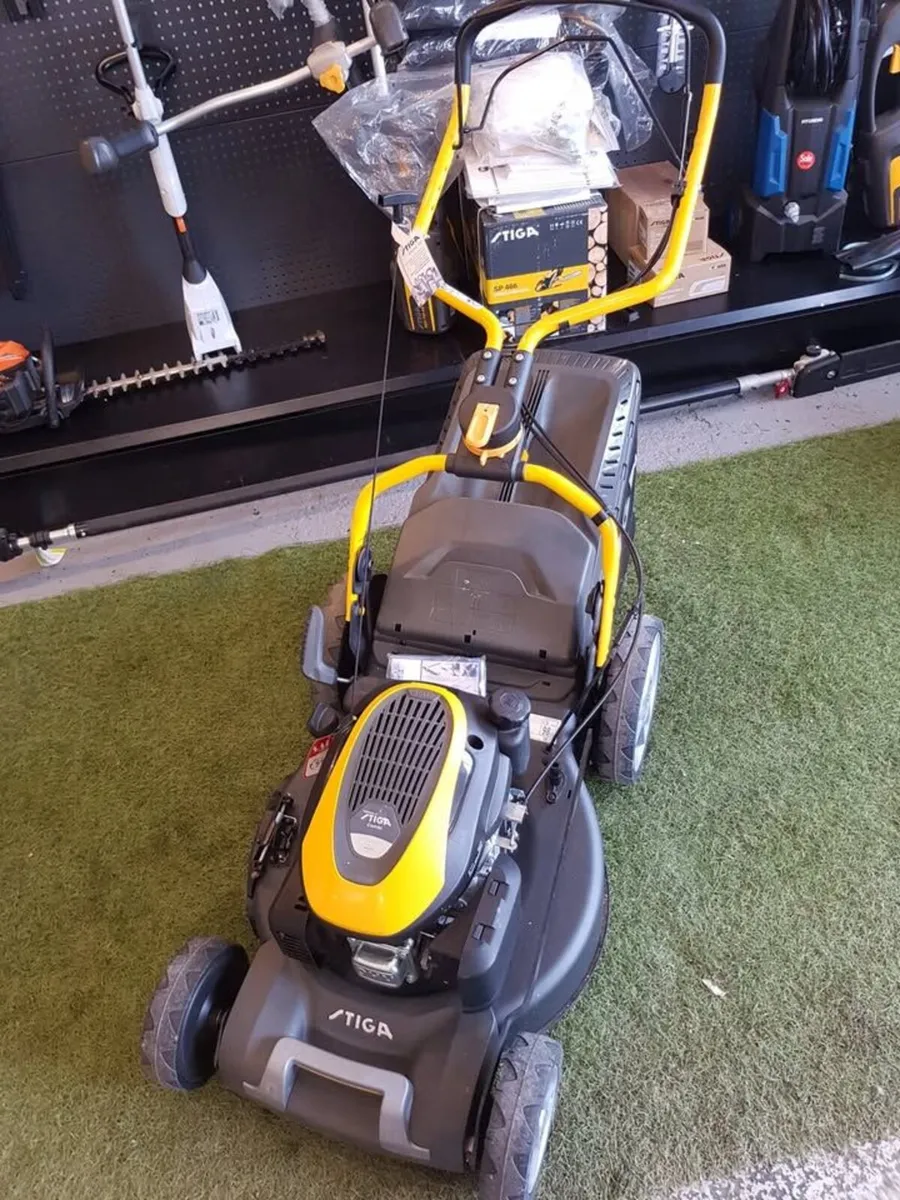 STIGA COMBI 753 S LAWNMOWER FOR SALE - Image 1
