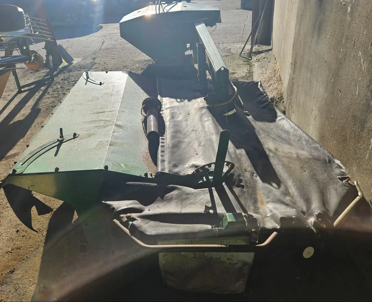 John Deere 324 Rear Mounted Mower Conditioner (8ft - Image 4