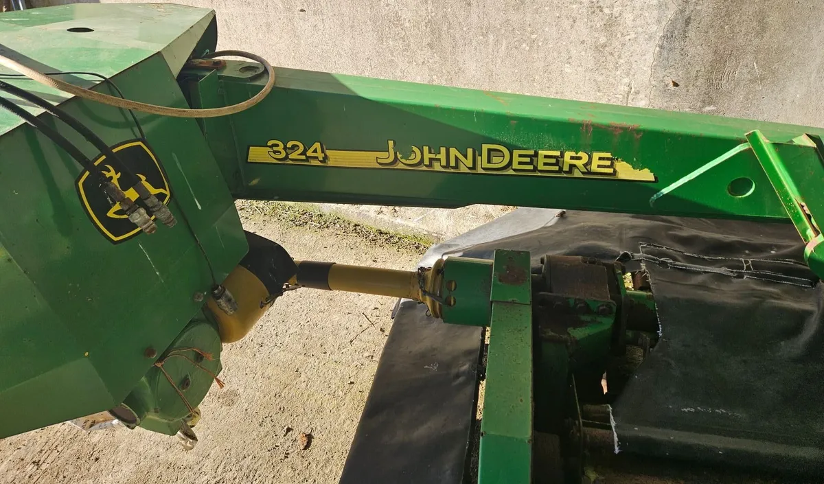 John Deere 324 Rear Mounted Mower Conditioner (8ft - Image 1