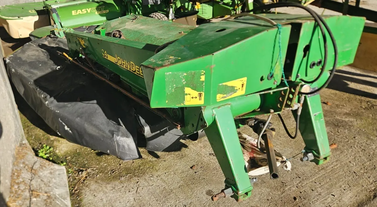 John Deere 324 Rear Mounted Mower Conditioner (8ft - Image 3