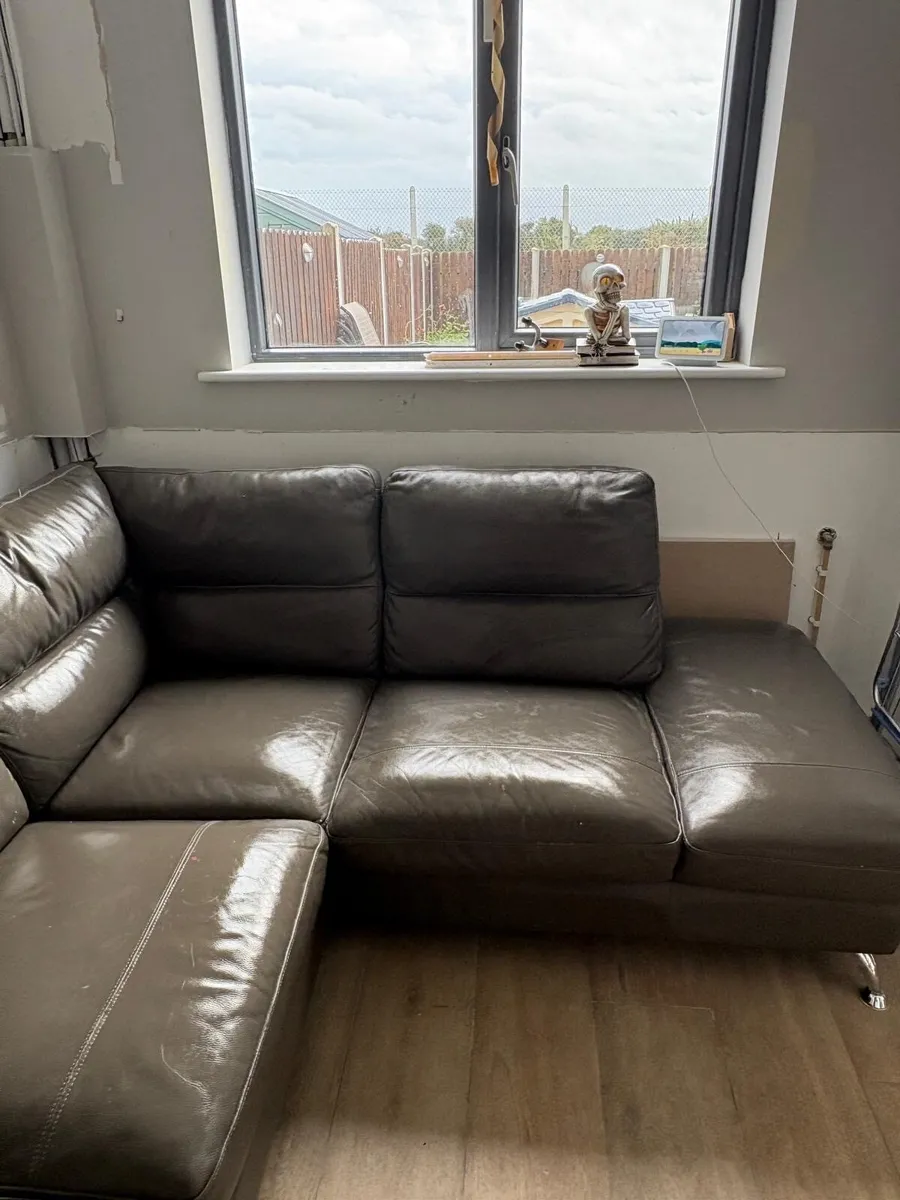 Corner Sofa and Swivel Chair - Image 3