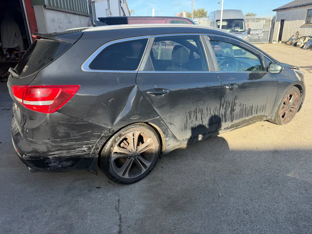 Kia Ceed 2017 - Image 2