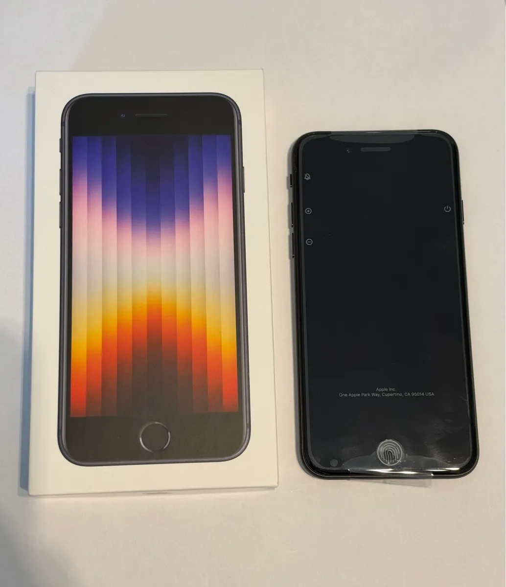 iPhone SE 3 64GB (new) - Image 1
