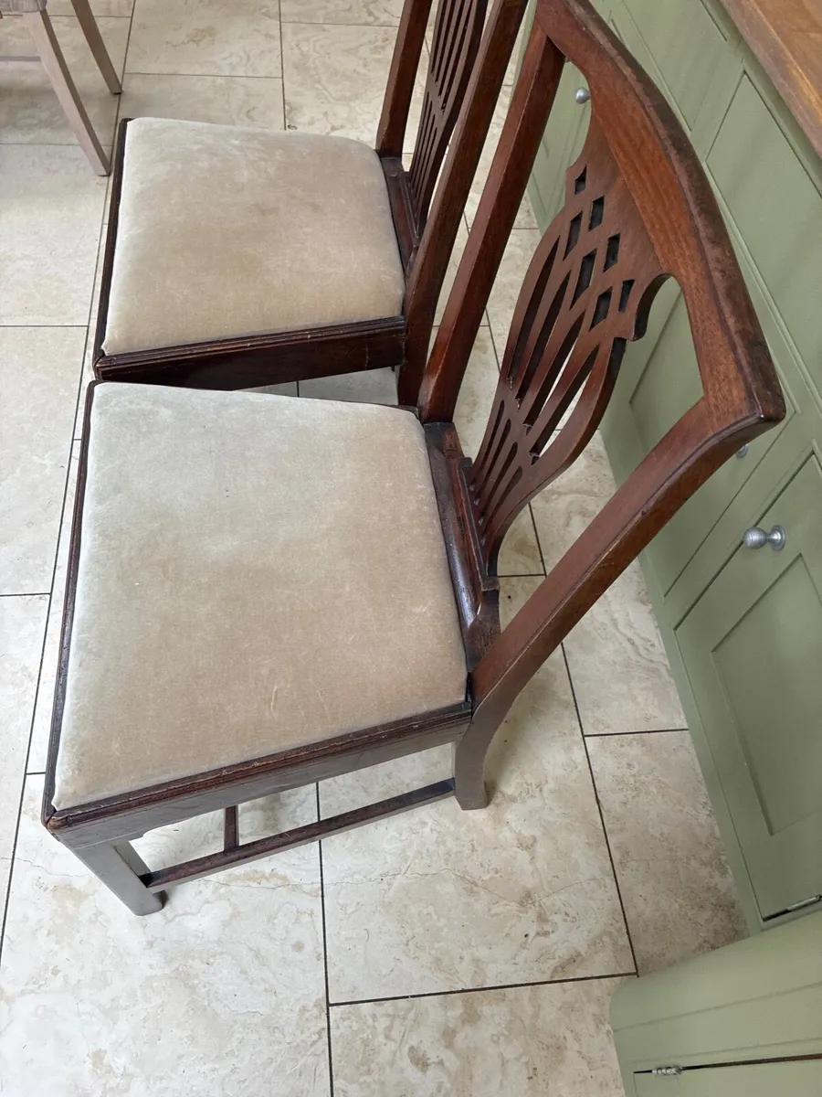 A pair of antique  chairs - Image 4