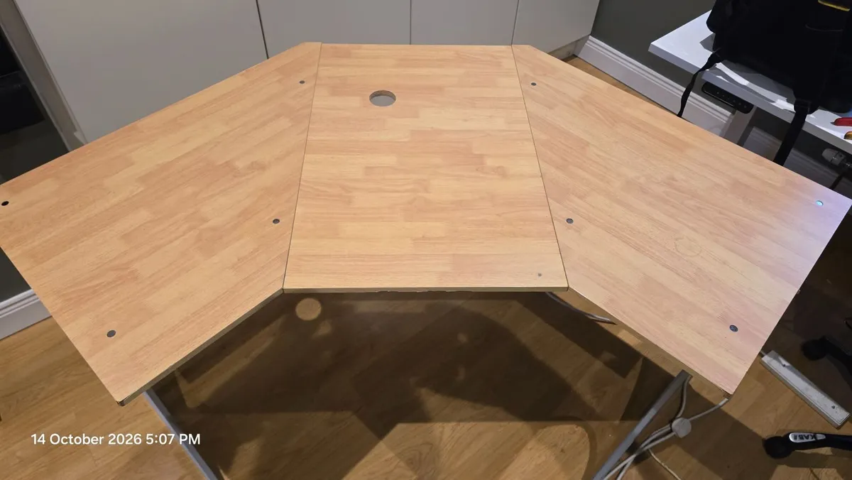 Corner Office Desk - Image 1
