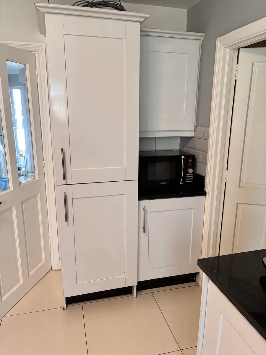 Full Kitchen, Granite Worktops and Appliances - Image 2