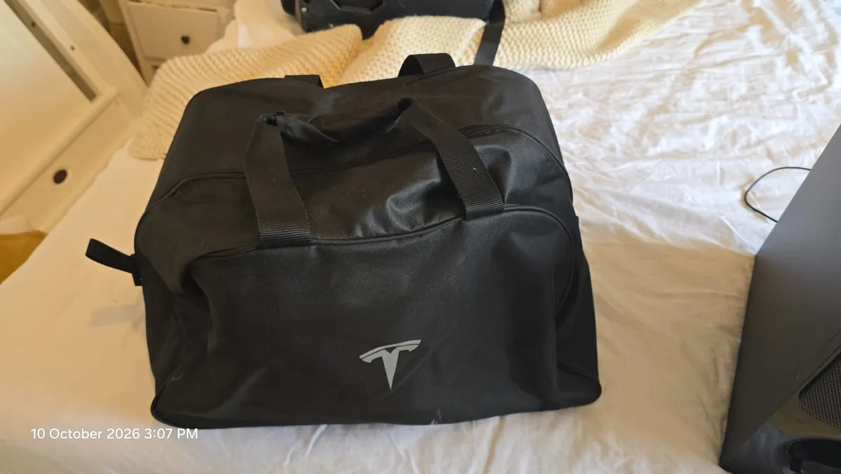 Genuine Tesla Model Y Car Cover – Brand New - Image 1