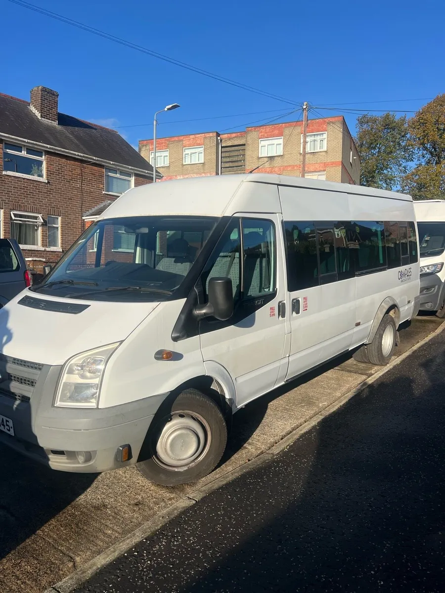 Ford Transit Minibus - Image 3