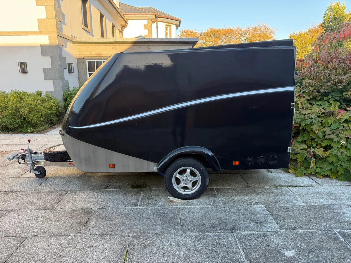 Motorbike enclosed trailer - Image 2