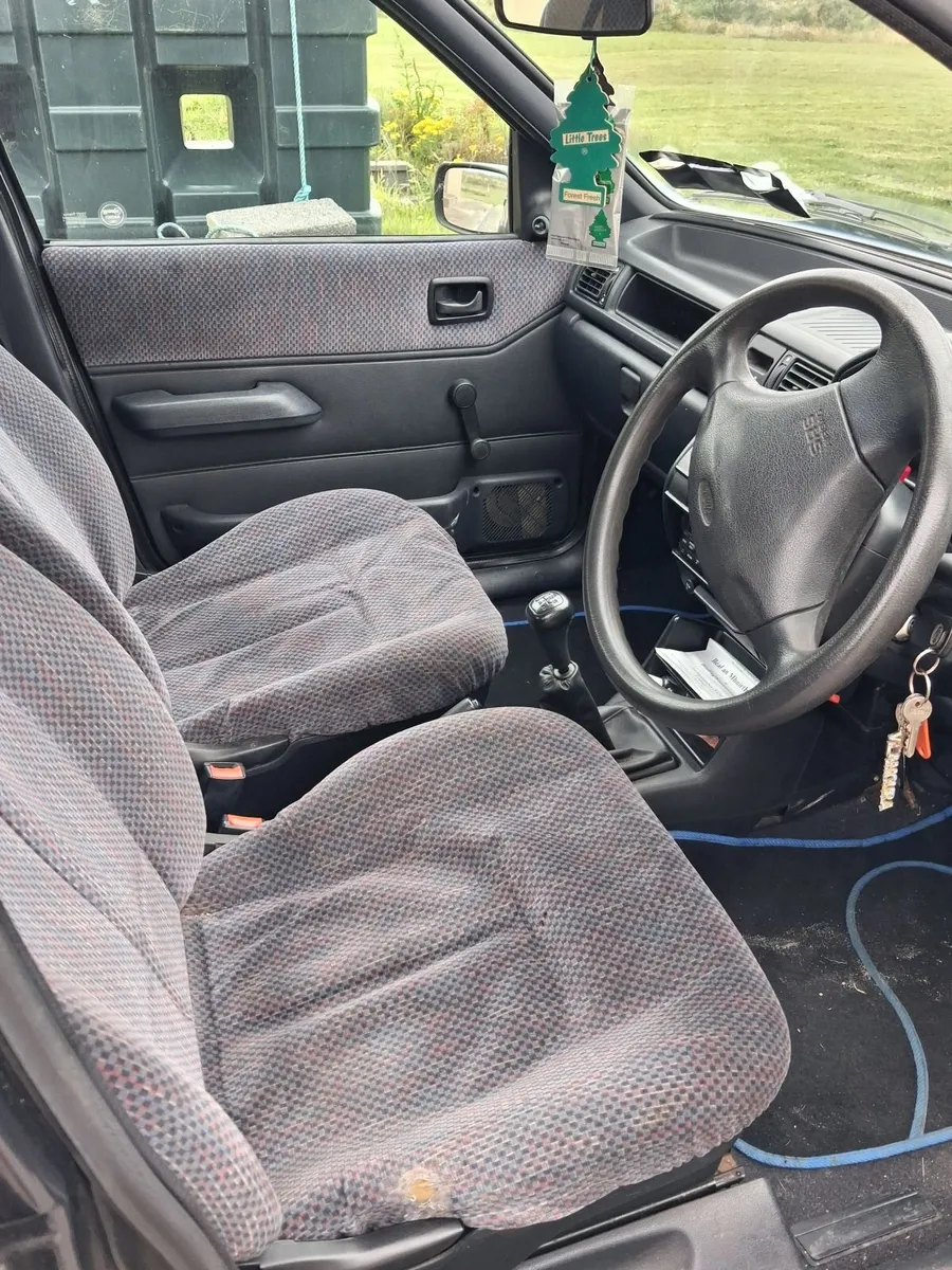 Ford Fiesta 1995 - Image 4