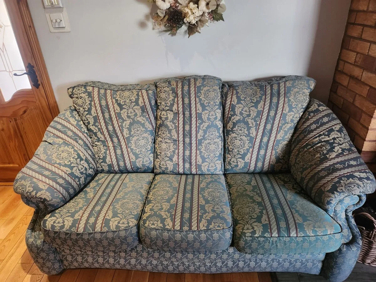 Couch - Image 1