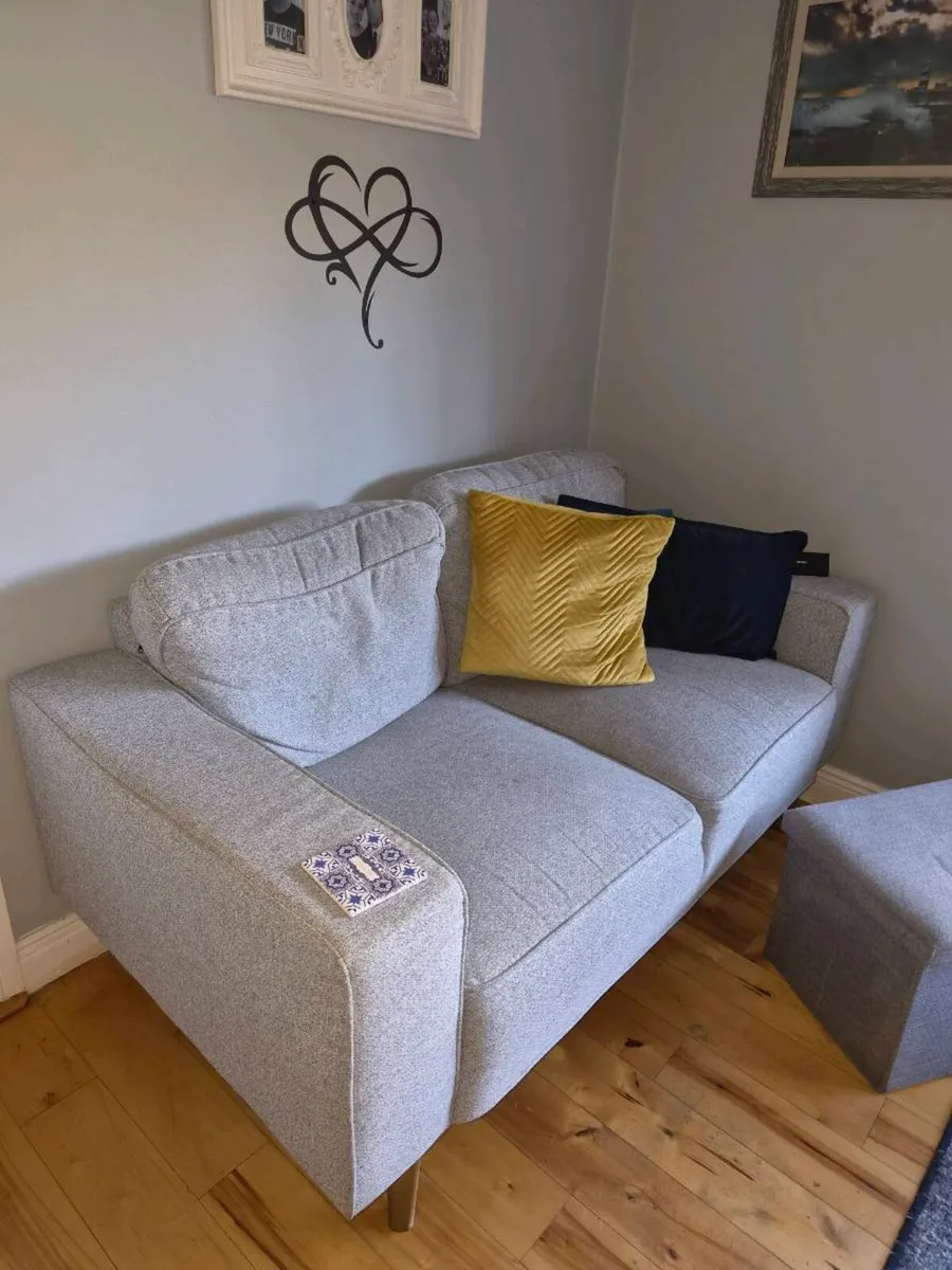 Suite of furniture - Image 4