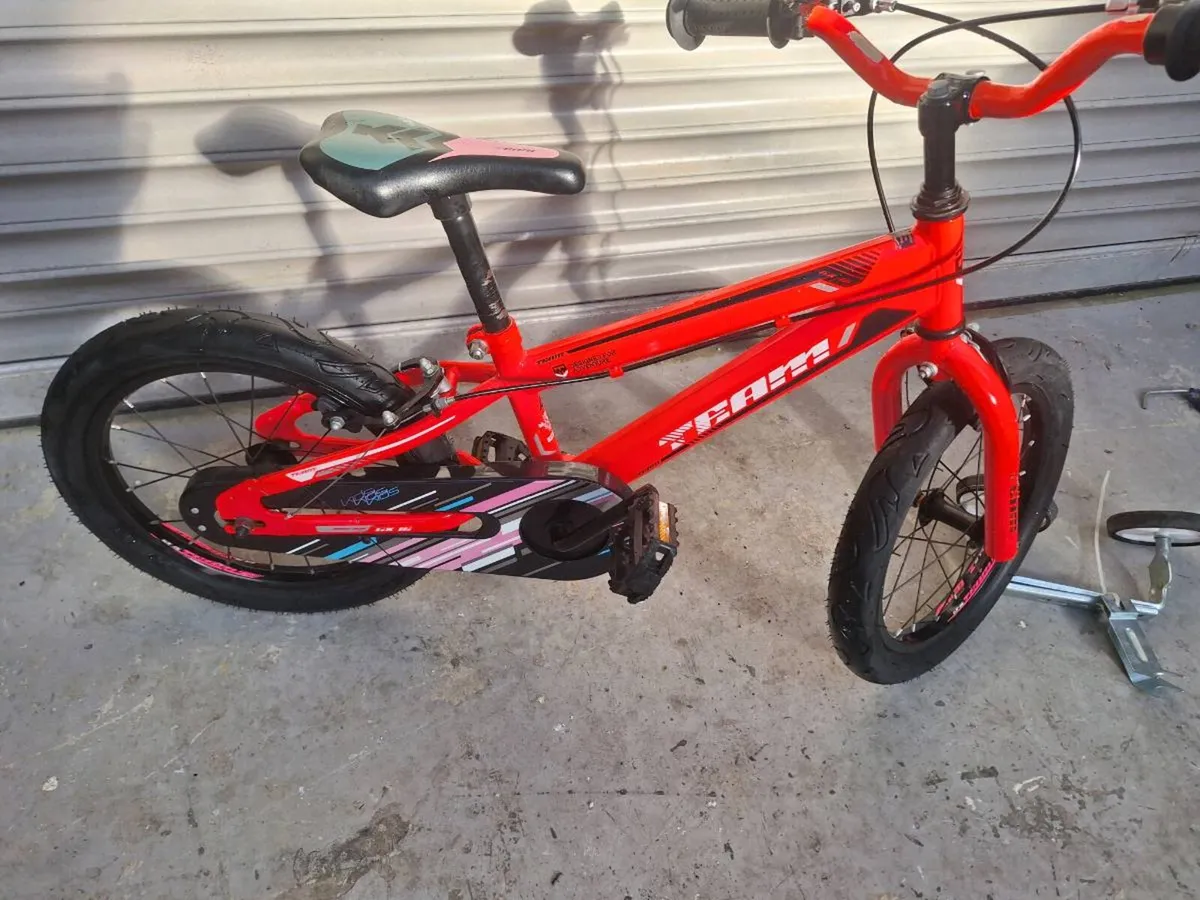 Bicycle - Image 2