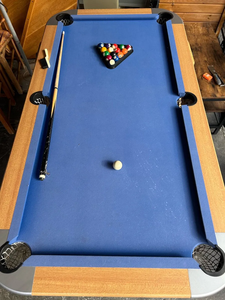 Pool table - Image 4