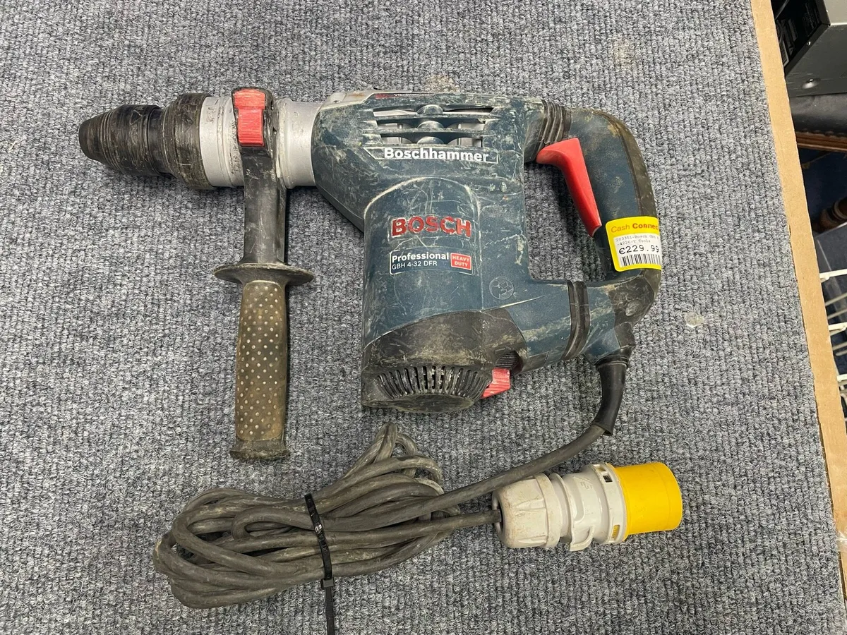 Bosch - Corded Hammer Drill - - Image 1