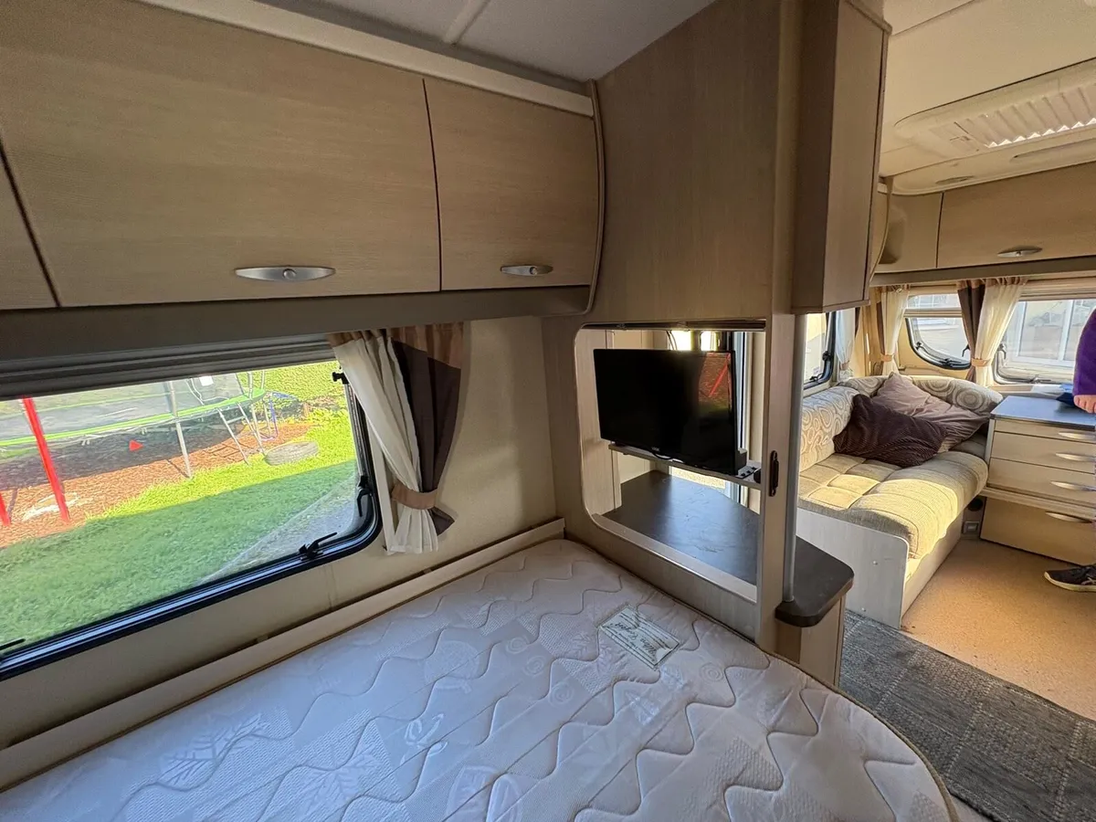 Sterling Eccles Ruby 4B, Motor Mover/Air Awning - Image 3