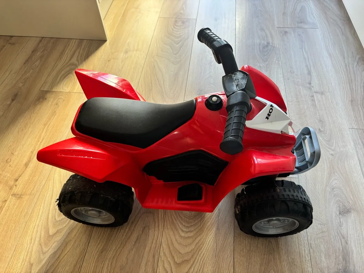 Honda electric quad toy - Image 3